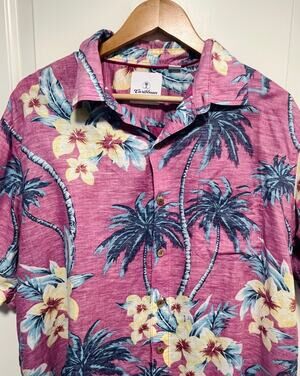 Caribbean linen Hawaiian shirt
